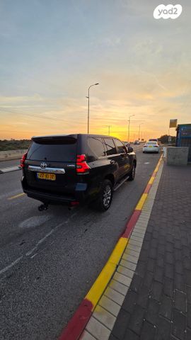 מודעת רכב טויוטה לנד קרוזר