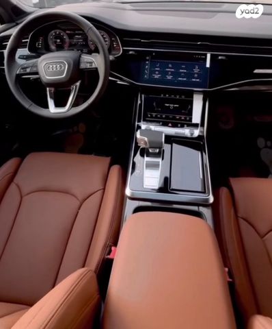 מודעת רכב אאודי Q7