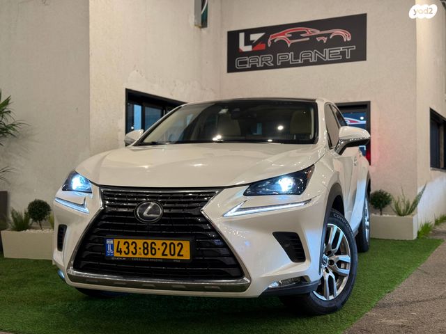 מודעת רכב לקסוס NX