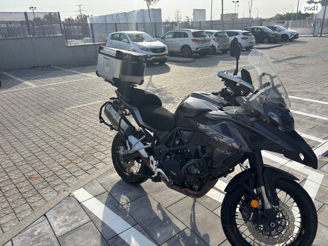 מודעת רכב בנלי TRK502X
