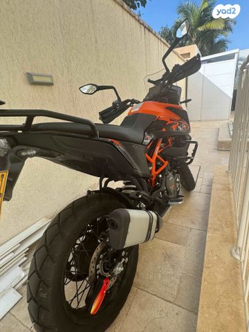 KTM Adventure 390