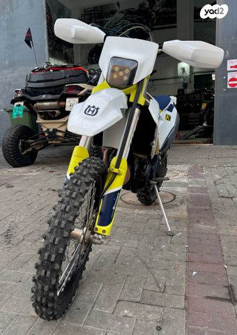 מודעת רכב הוסקוורנה FE350
