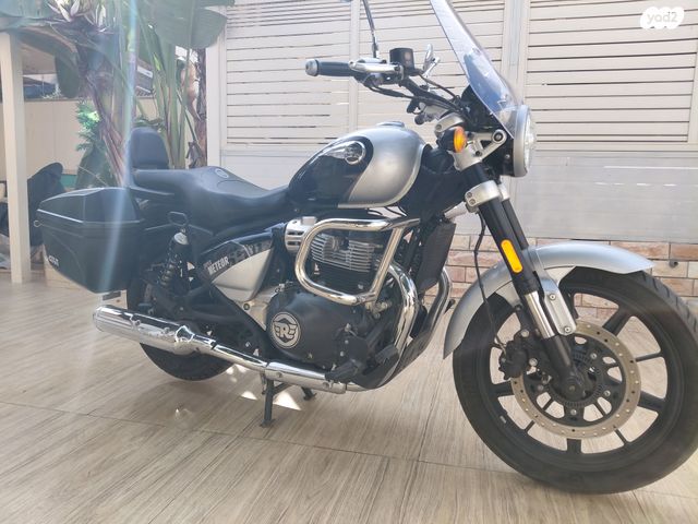 מודעת רכב רויאל אנפילד סופר מטאור 650