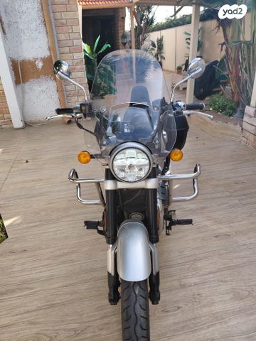 רויאל אנפילד סופר מטאור 650