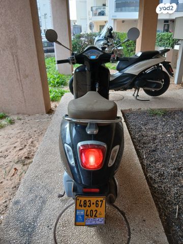 מודעת רכב פיאג'ו וספה פרימוורה 125