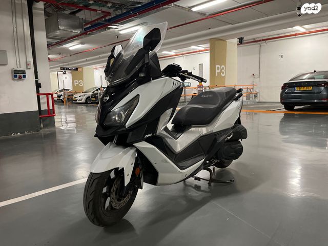 סאן יאנג קרוזים 250