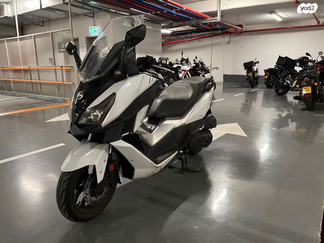 סאן יאנג קרוזים 250