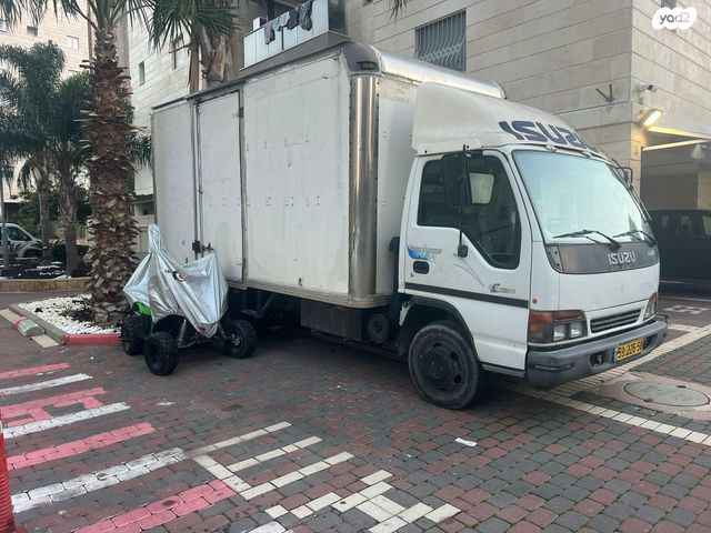 מודעת רכב איסוזו