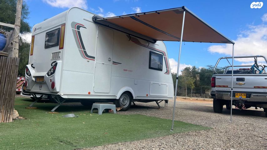 מודעת רכב נגרר (קראוון נגרר)