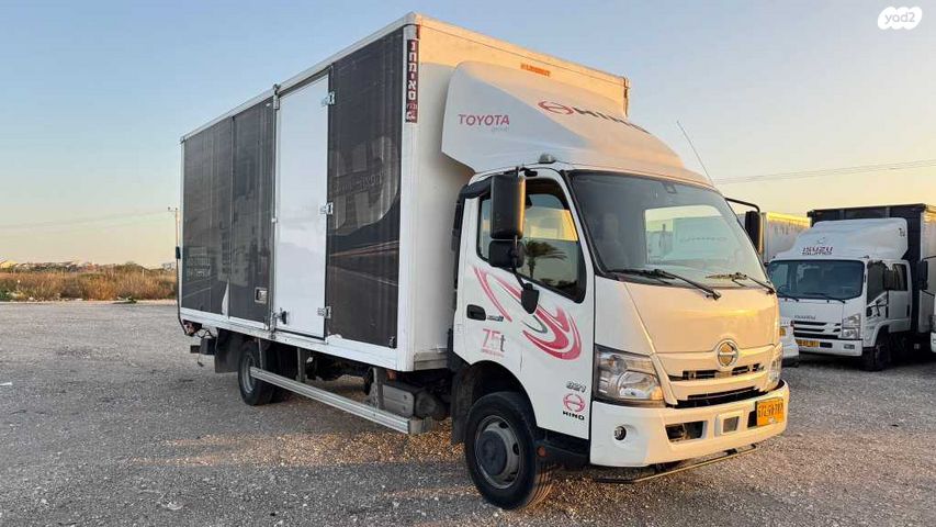 מודעת רכב טויוטה