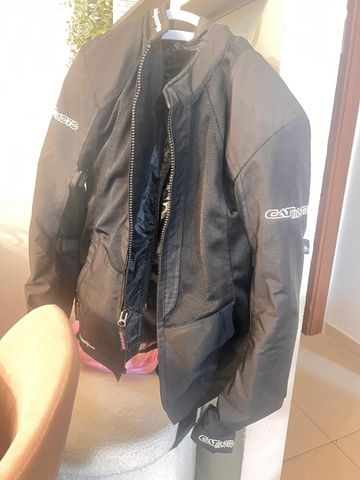 feedItemObj.data.row_1