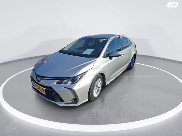 טויוטה קורולה