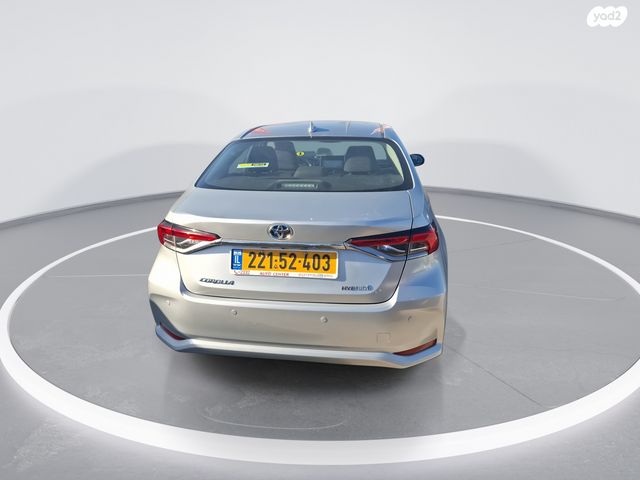 טויוטה קורולה