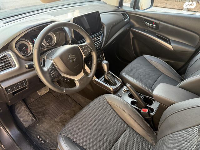 מודעת רכב סוזוקי S-Cross 2