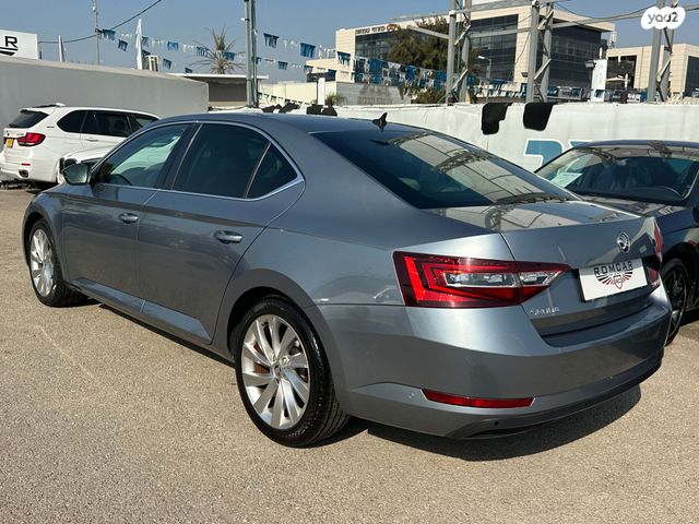 סקודה סופרב