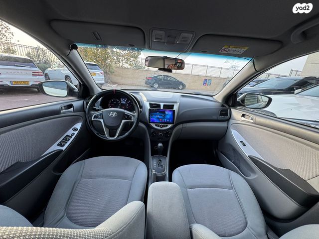 יונדאי אקסנט i25