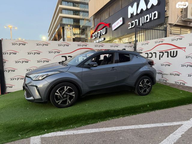 טויוטה C-HR