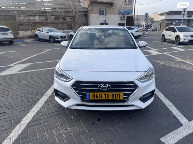 יונדאי אקסנט i25