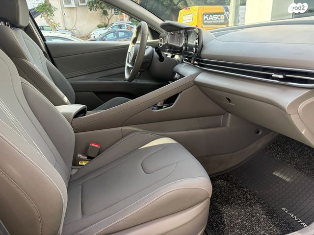 יונדאי אלנטרה