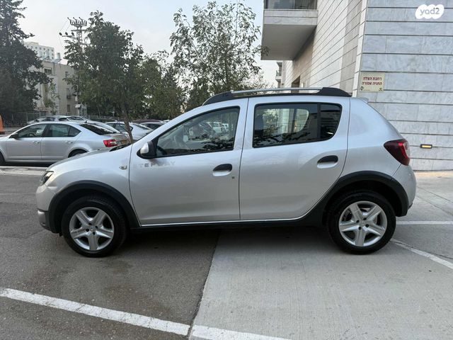 דאצ'יה סנדרו