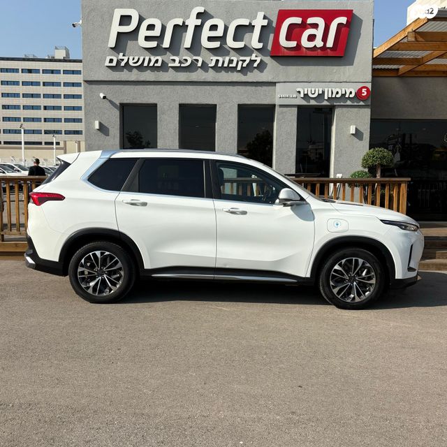 מקסוס איוניק 6