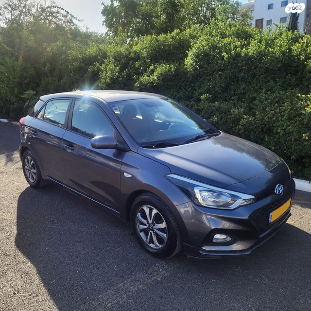 מודעת רכב יונדאי i20