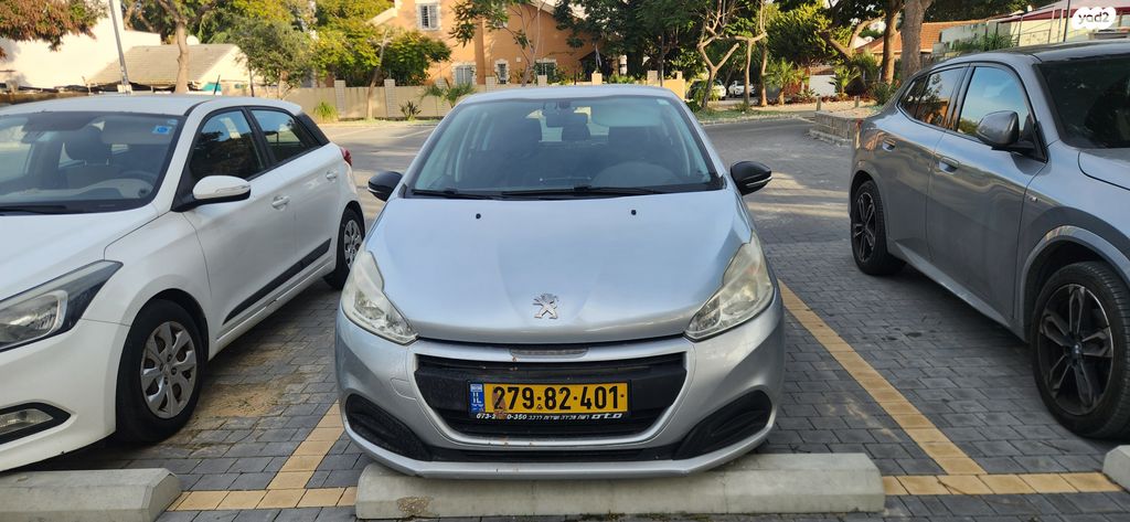 מודעת רכב פיג'ו 208