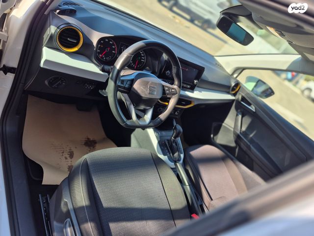 מודעת רכב סיאט ארונה