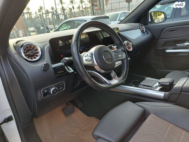 מרצדס-בנץ EQA