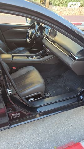 מודעת רכב מאזדה 6