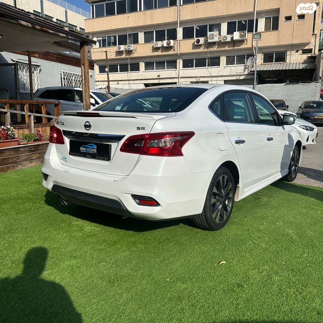 ניסאן סנטרה