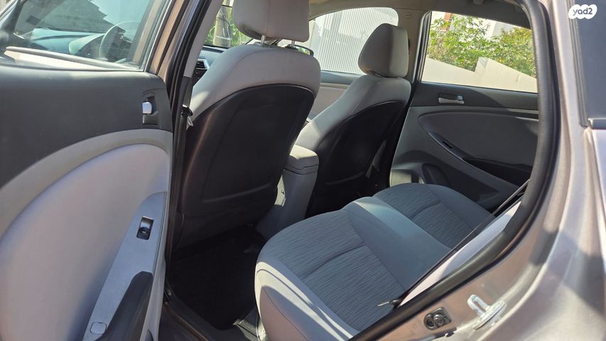 יונדאי אקסנט i25