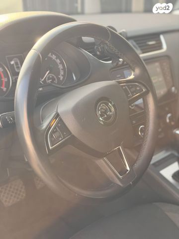 סקודה אוקטביה 