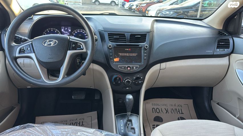 יונדאי אקסנט i25