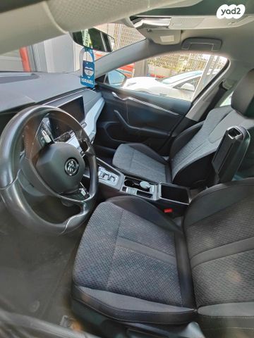 סקודה אוקטביה 