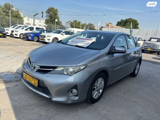 מודעת רכב טויוטה אוריס