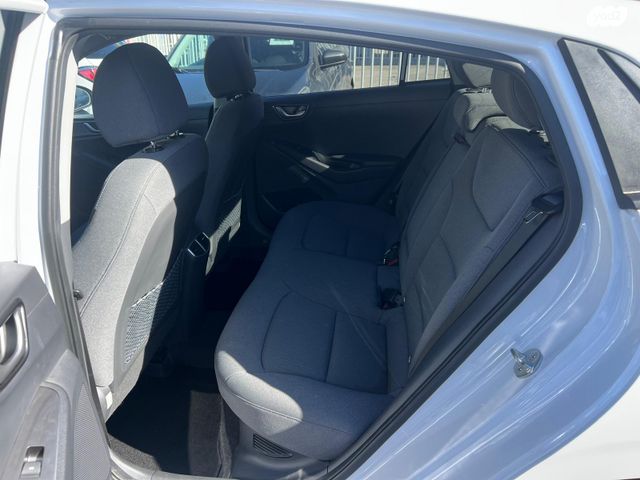 יונדאי איוניק