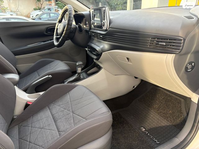 יונדאי באיון