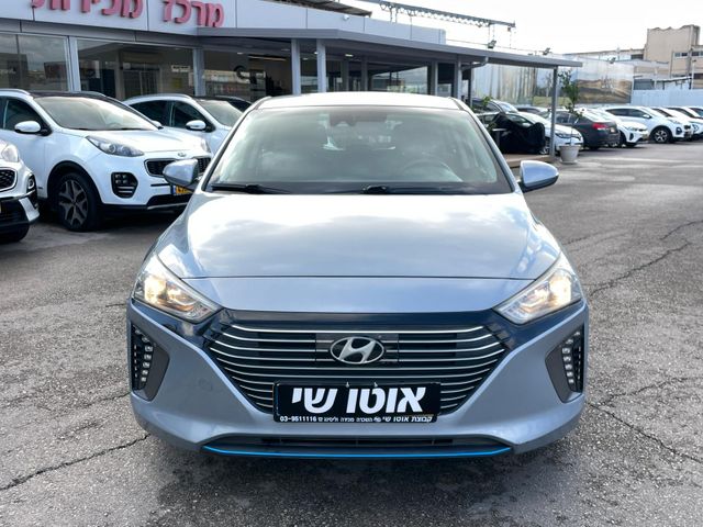 יונדאי איוניק