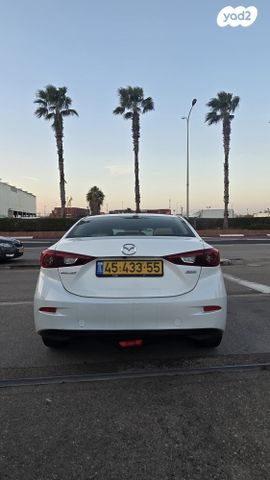 מאזדה 3