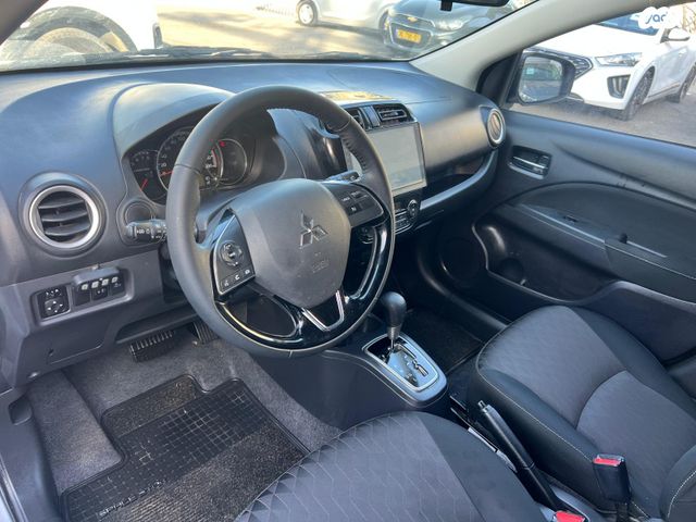 מיצובישי ספייס סטאר