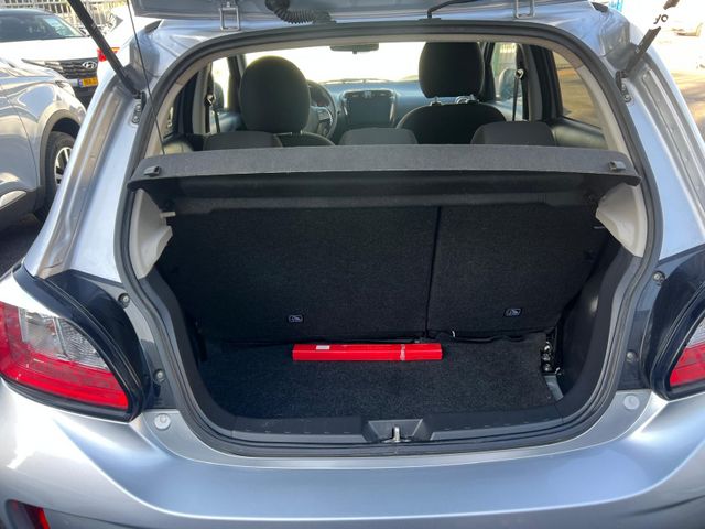 מיצובישי ספייס סטאר