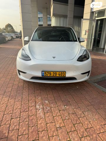 מודעת רכב טסלה מודל Y