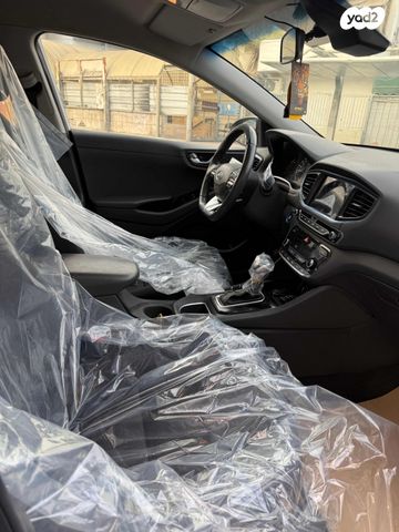 יונדאי איוניק