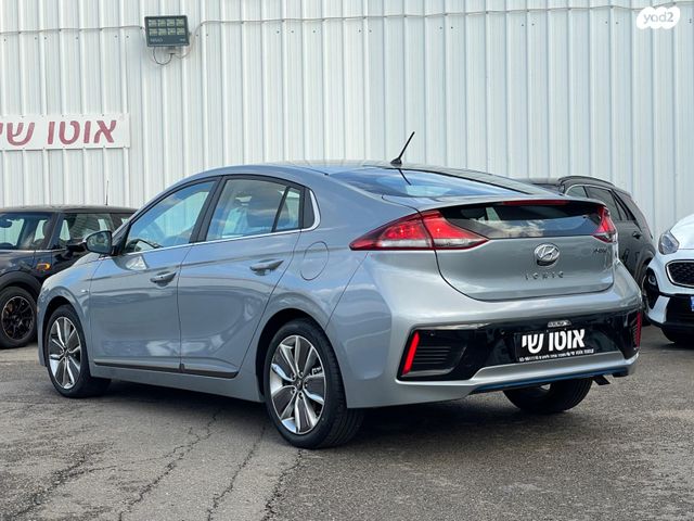 יונדאי איוניק