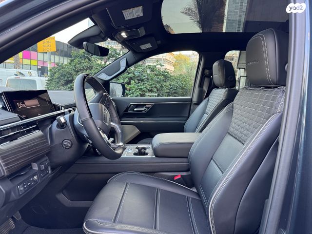 ג'י.אם.סי סיירה EV  