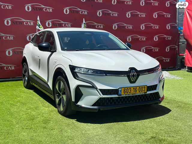 מודעת רכב רנו מגאן E-Tech