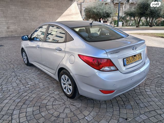 יונדאי אקסנט i25