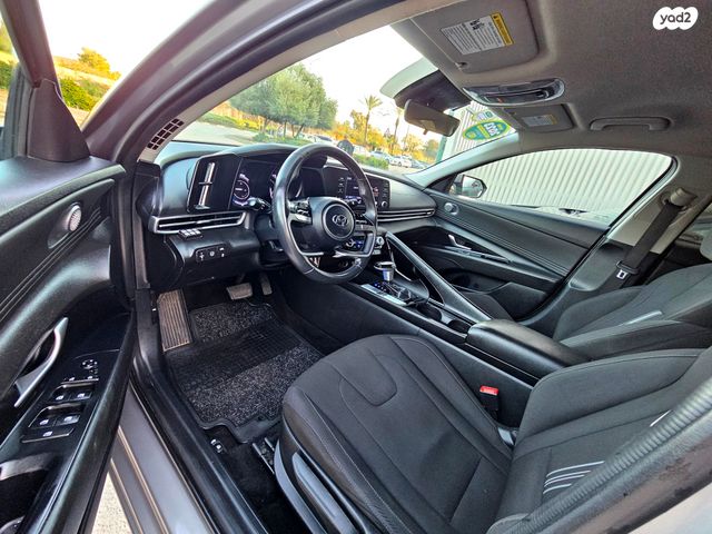 יונדאי אלנטרה