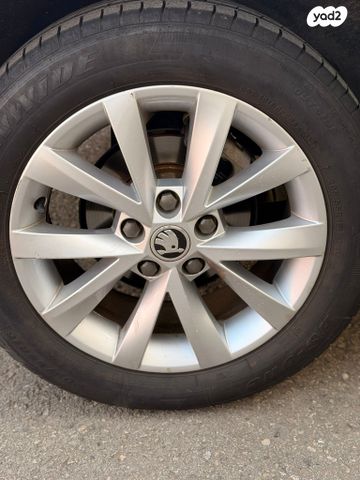 סקודה אוקטביה 